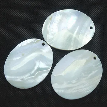4pcs white shell karolius, ovalo formos motina perlų pakabučiai dydis 40x50mm gamtinis gėlo vandens 