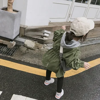 Rudens stilius kūdikių mergaičių mados ilgomis rankovėmis tranšėjos paltai 2 - 7 metų vientisos spalvos prarasti atsitiktinis kailis vaikų striukė