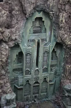 Aukštos kokybės 27cm Erebor Vienišas Kalnas durų dervos pav statula žaislų Kolekcijos modelis Darbastalio Apdaila dovana