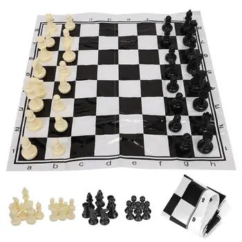 Viduramžių Plastiko Šachmatų Rinkinį Nešiojamų Tarptautinės Šachmatų Viduramžių Pramogos Stalo Žaidimas Nustatyti, Black & White Šachmatai