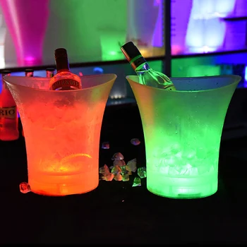 5L 4 Spalvos Vandeniui Plastikinis LED Ledo Kibirą, Barai, naktiniai klubai Šviesą Šampanas, Viskis, Alus Kibirą, Barų Naktį Šalis
