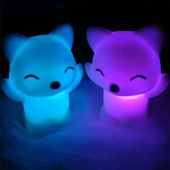 Mielas Fox Figūrą, LED Naktinis 7 Besikeičiančių Spalvų LED Nakties Šviesos Mygtuką akumuliatoriumi už BBedroom Dekoracija Dovanos Vaikams